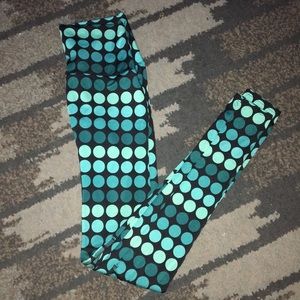 Cute K Deer leggings size S with polka dots